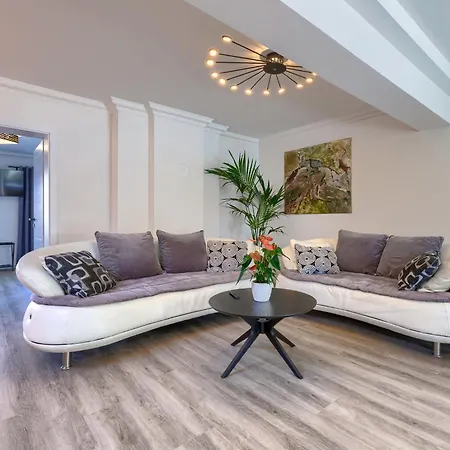 Kalina By Interhome Villa Pula