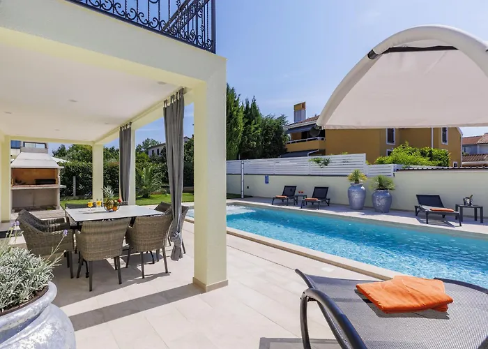 Kalina By Interhome *